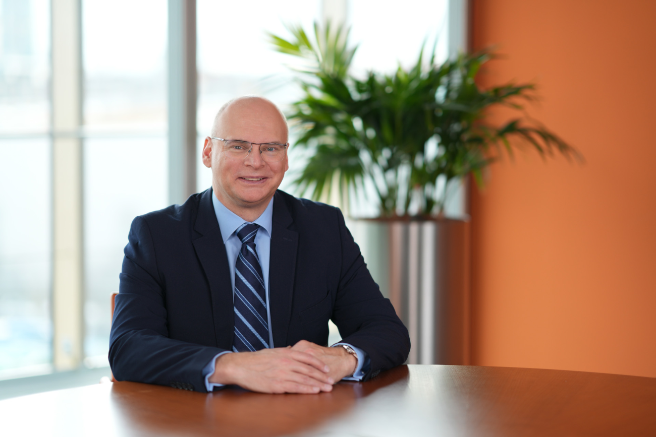 Dr. Peter Heinz Porträtbild eines Mannes